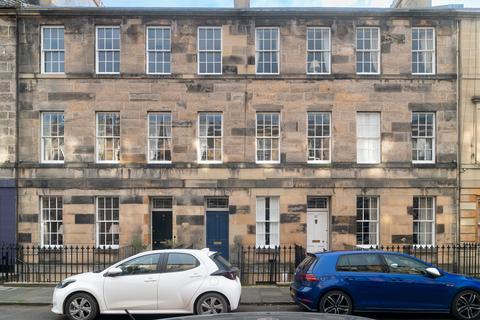 55 Flat 2 Cumberland Street, Edinburgh, EH3