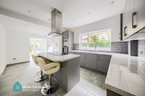 undefined, Finchfield Road, Wolverhampton WV3