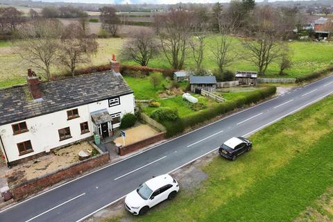 3 bedroom semi-detached house for sale, Houghtons Lane, Merseyside WA10