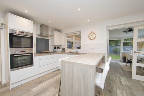 4 bedroom detached house for sale, Isis Close, Hythe, CT21
