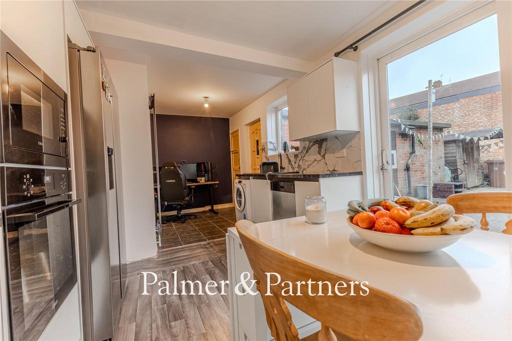 Picture No. 05