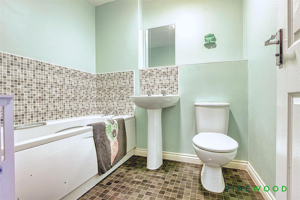 Family bathroom
