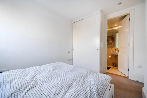 undefined, Kings Road,  Reading,  Berkshire,  RG1