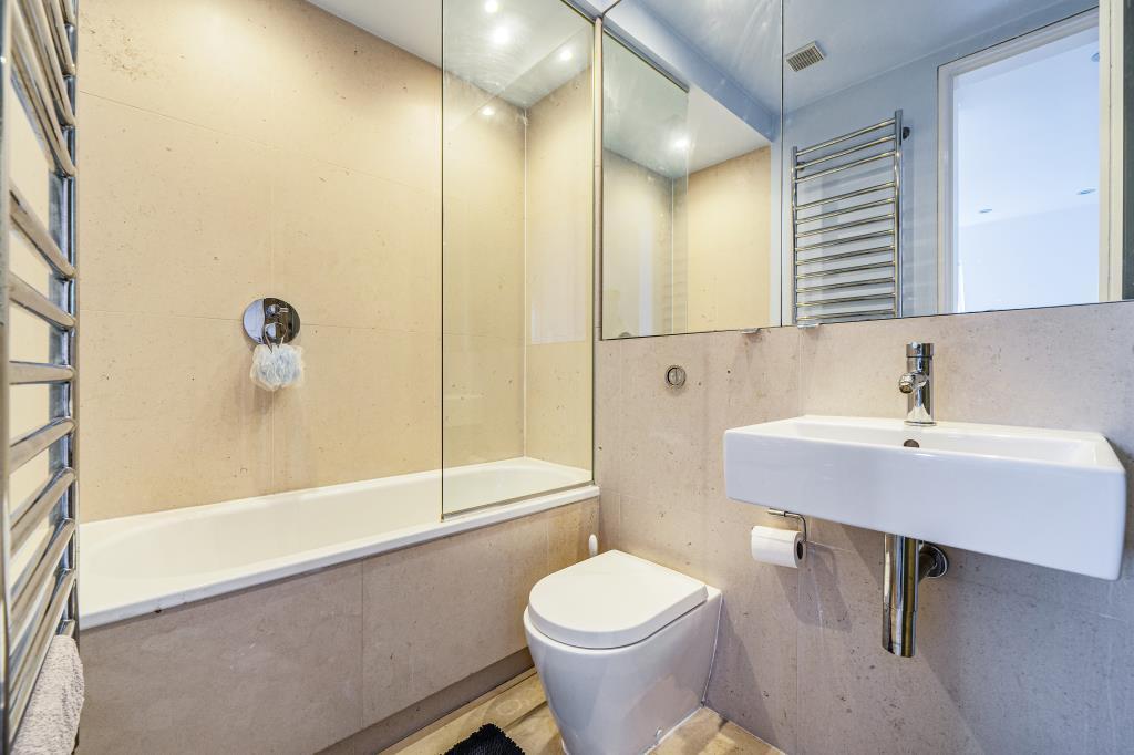 Bathroom1