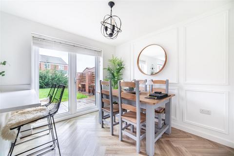 3 bedroom detached house for sale, Augusta Park Way, Dinnington, NE13