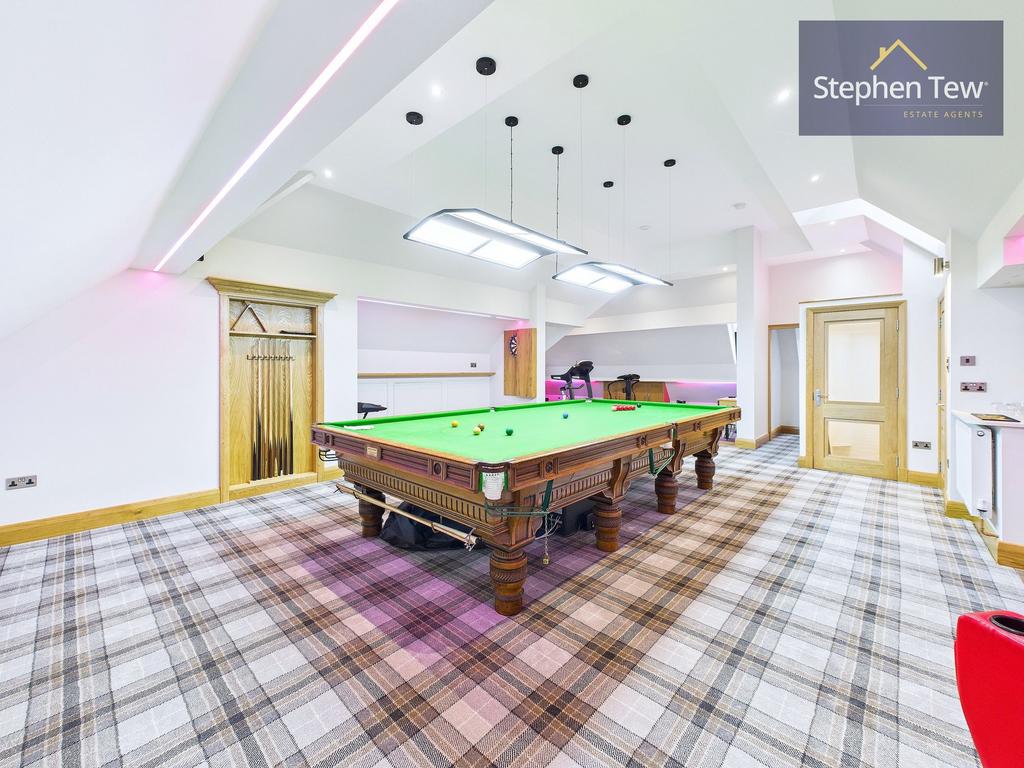Snooker Room