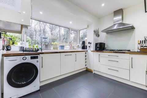 undefined, Newlay Wood Crescent, Horsforth, Leeds, West Yorkshire, LS18