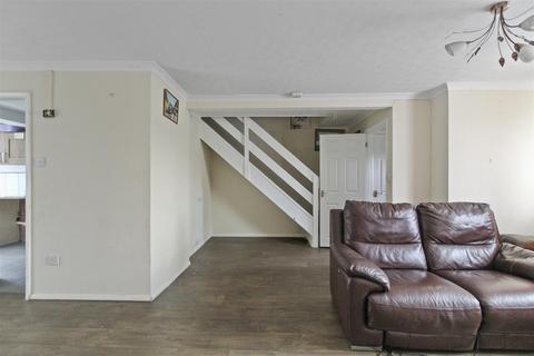 3 bedroom terraced house for sale, Smithfield Place, Raunds, Wellingborough