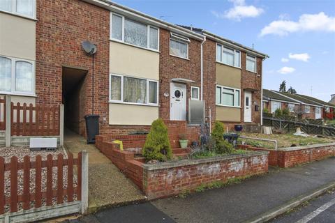 3 bedroom terraced house for sale, Smithfield Place, Raunds, Wellingborough