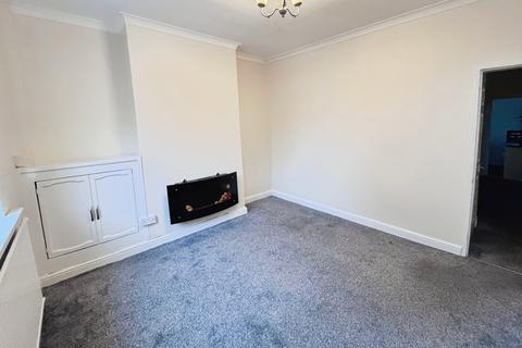 2 bedroom end of terrace house for sale, Titchfield Street, Mansfield, NG19