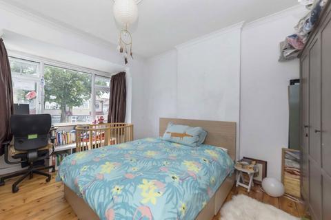 undefined, Farmhouse Road, London SW16