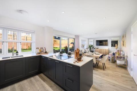 4 bedroom detached house for sale, at St George's Place, Halesworth Road IP18