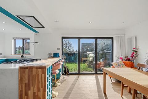 undefined, The Circle, Fareham PO17