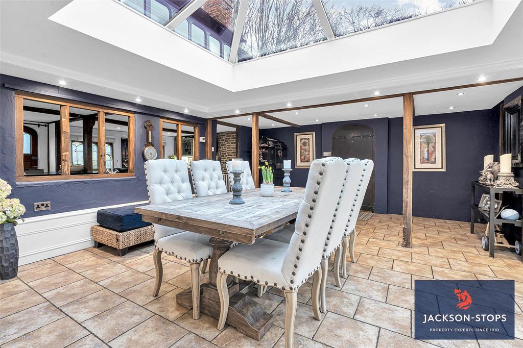 Family Room B
