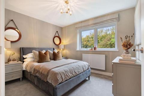 4 bedroom detached house for sale, at Kingsley Park, Kennel Lane CM12