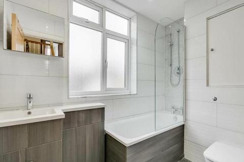 1 bedroom apartment to rent, Edgware Road, London W2
