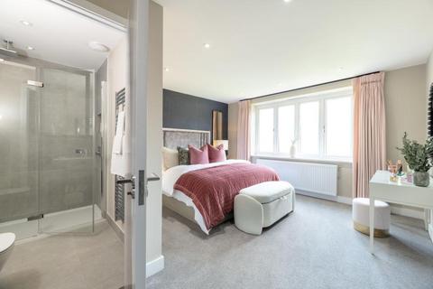 3 bedroom detached house for sale, at St George's Place, Halesworth Road IP18