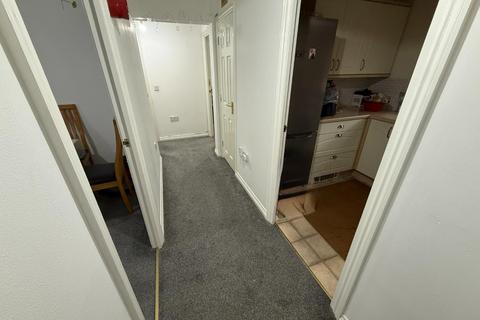 2 bedroom apartment for sale, St. Austell Way, Churchward