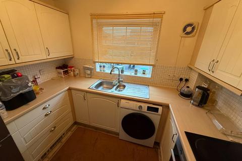 2 bedroom apartment for sale, St. Austell Way, Churchward