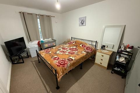 2 bedroom apartment for sale, St. Austell Way, Churchward