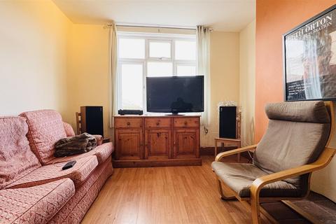 3 bedroom house to rent, Berkeley Road, Fishponds, Bristol