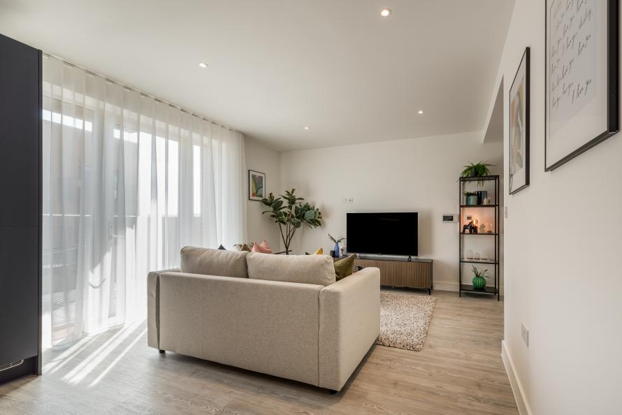 Lampton Parkside - 1 bedroom - L