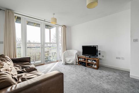 undefined, Langhorn Drive, Twickenham, TW2