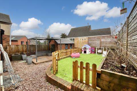 2 bedroom semi-detached house for sale, Newhall Street, Stoke-On-Trent ST10