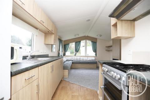 undefined, Avonmore, Tingdene, North Denes Holiday Park