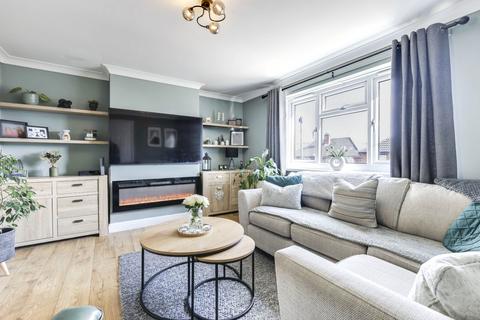 3 bedroom semi-detached house for sale, King George Road, Horsforth, Leeds, West Yorkshire, LS18