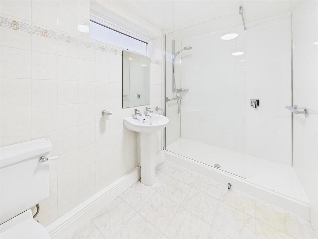 Shower.jpg
