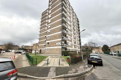 2 bedroom house for sale, Elvet Avenue, Romford RM2