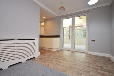 undefined, Hainault Road, Romford, RM5 3AR