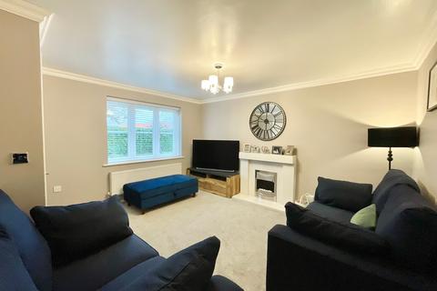 3 bedroom semi-detached house for sale, Bannister Close, Stoke-On-Trent, ST4