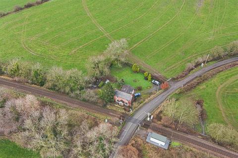 3 bedroom detached house for sale, Winnington Green, Middletown, SY21 8DN