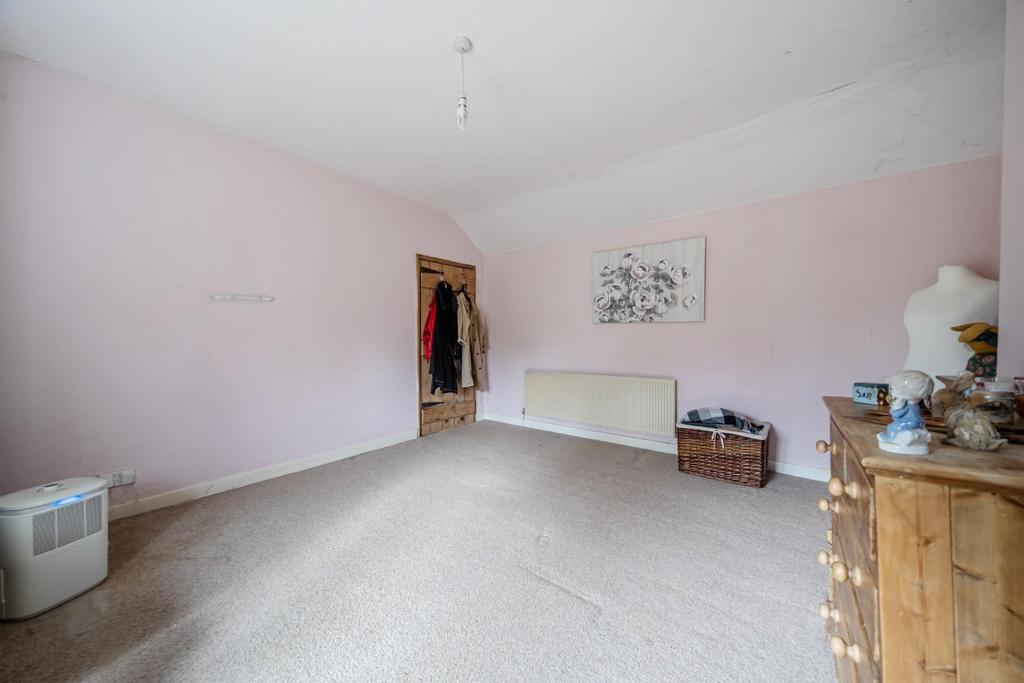 Bedroom 1 corner.jpg