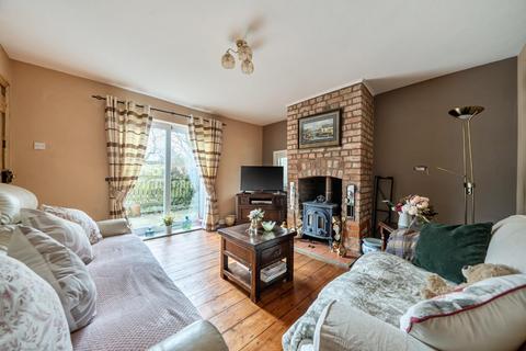3 bedroom detached house for sale, Winnington Green, Middletown, SY21 8DN