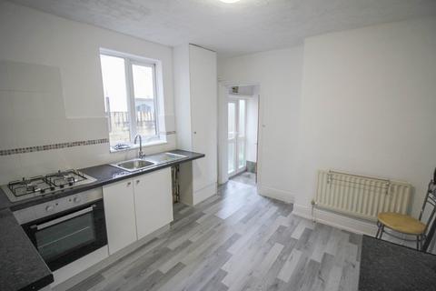 2 bedroom flat for sale, Kensington Road*Two Bedroom Ground Floor*Garden Area & Garage*Perfect Investment*