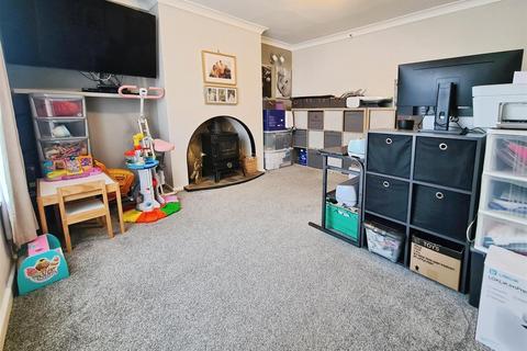 undefined, Beaufort Grove, Bradford BD2