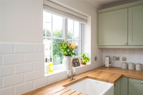 2 bedroom semi-detached house for sale, Woodlea, Hammers Gate, St. Albans, Hertfordshire