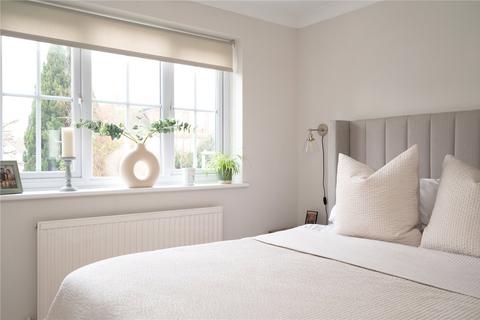 2 bedroom semi-detached house for sale, Woodlea, Hammers Gate, St. Albans, Hertfordshire