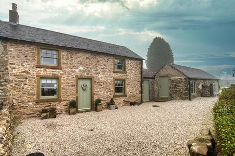 2 bedroom end of terrace house for sale, Biggin, Buxton