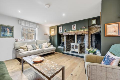 2 bedroom end of terrace house for sale, Biggin, Buxton
