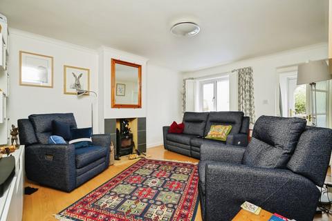 undefined, Saxel Close, Bampton OX18