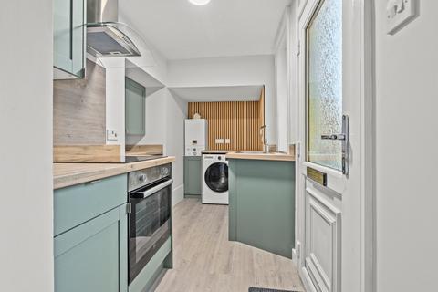 1 bedroom flat for sale, Ladysmill, Falkirk, FK2