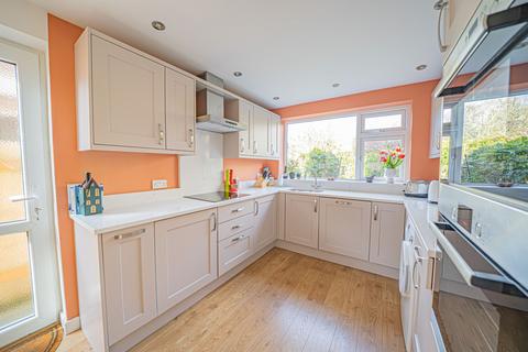 undefined, Lightwood Close, Knowle, B93