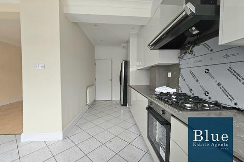 undefined, Cherry Avenue, Southall, UB1