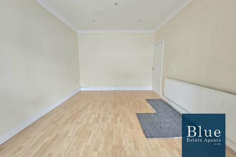 undefined, Cherry Avenue, Southall, UB1