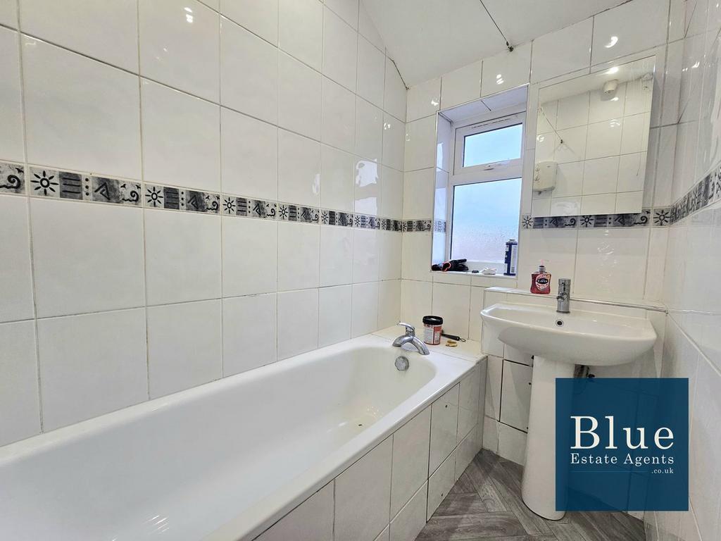 Bathroom Suite