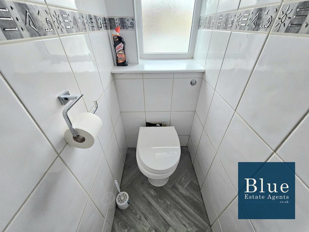 Separate WC